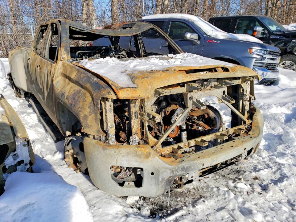 Photo 4 from auction – 2018 GMC SIERRA with VIN 1GT42YEY1JF194013
