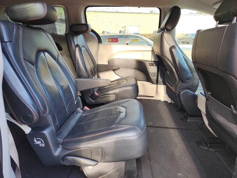 Photo 11 from auction – 2020 CHRYSLER PACIFICA with VIN 2C4RC1BG4LR275279