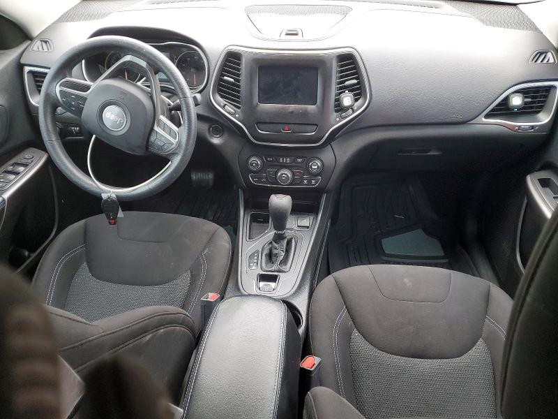 Photo 8 from auction – 2019 JEEP CHEROKEE with VIN 1C4PJLCB1KD242267