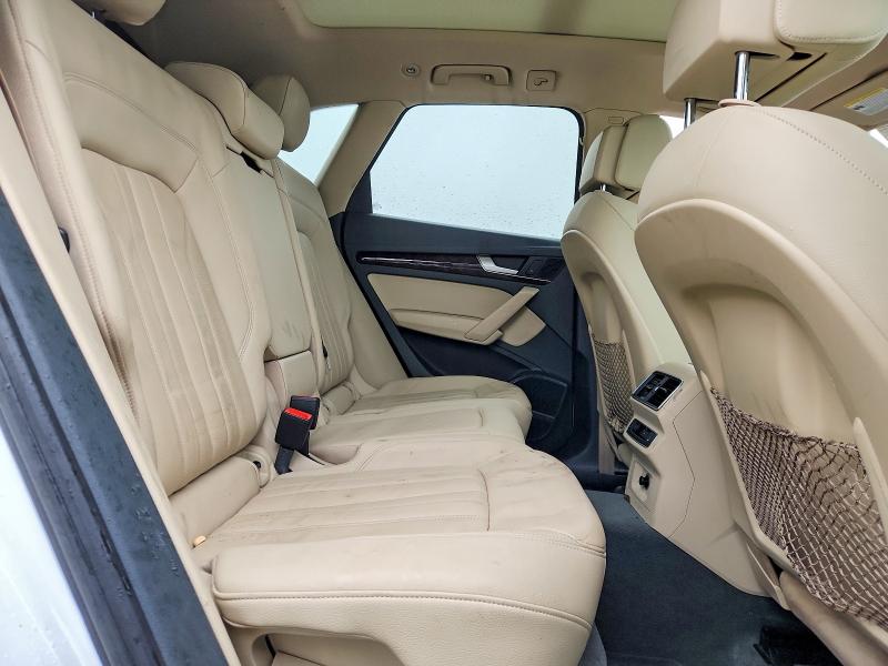 Снимка 11 от търг – 2018 AUDI Q5 с VIN WA1BNAFY8J2007310