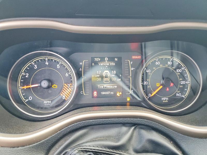 Photo 9 from auction – 2015 JEEP CHEROKEE with VIN 1C4PJLCSXFW601707