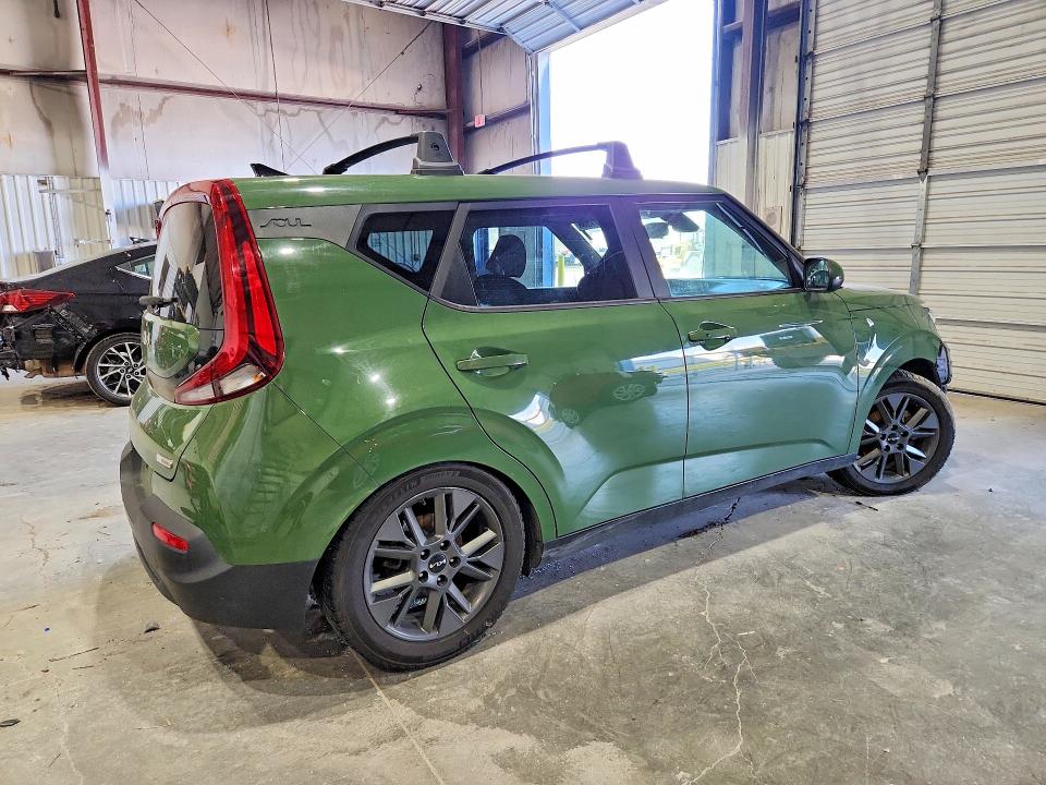 Photo 3 from auction – 2022 KIA SOUL with VIN KNDJ33AU7N7155271