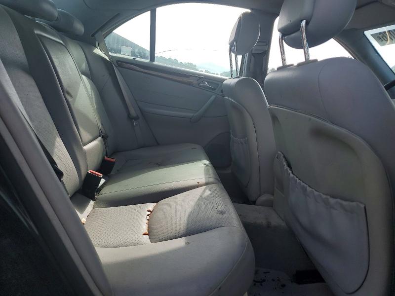 Photo 10 from auction – 2002 MERCEDES-BENZ C-CLASS with VIN WDBRF64J42F183980