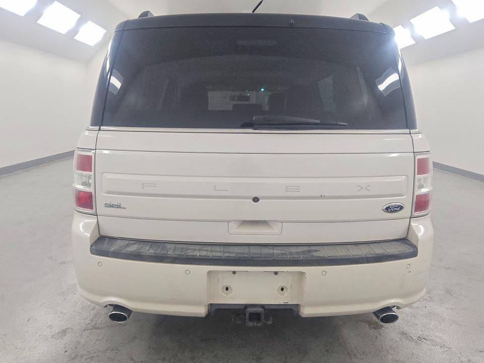 Photo 6 from auction – 2014 FORD FLEX with VIN 2FMGK5C8XEBD42452