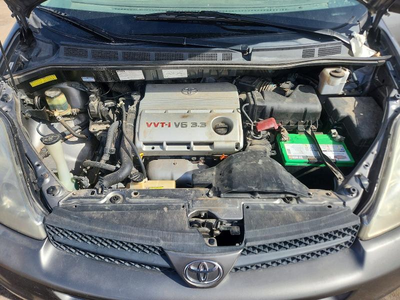 Photo 12 from auction – 2004 TOYOTA SIENNA with VIN 5TDZA22C14S045541