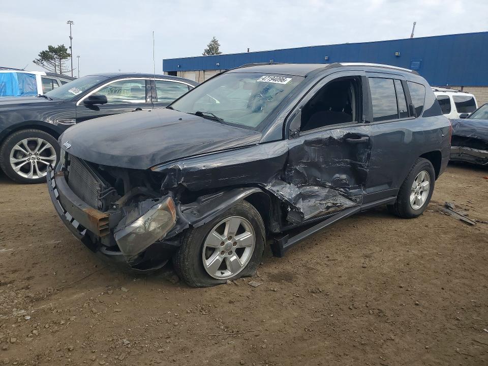 JEEP COMPASS 2014 with VIN 1C4NJCBA2ED796941 - Photo from auction