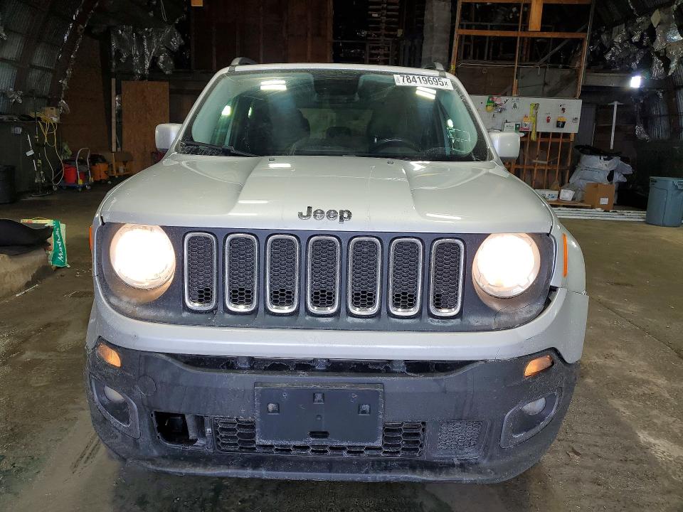 Photo 5 from auction – 2017 JEEP RENEGADE with VIN ZACCJBBBXHPG53641