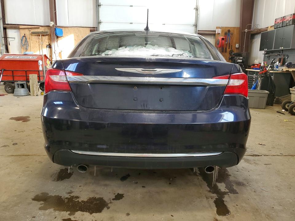 Photo 6 from auction – 2012 CHRYSLER 200 with VIN 1C3CCBCG8CN238912