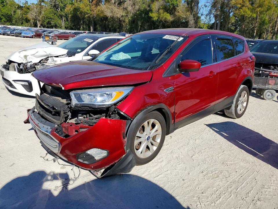 FORD ESCAPE 2019 with VIN 1FMCU9G96KUB66377 - Photo from auction