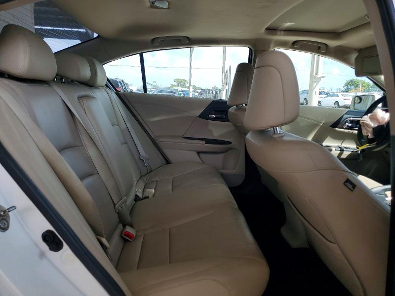 Photo 10 from auction – 2015 HONDA ACCORD with VIN 1HGCR2F87FA268298