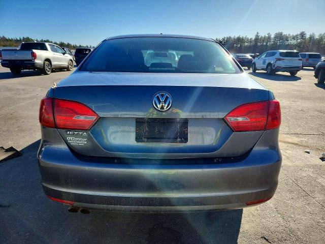 Photo 6 from auction – 2011 VOLKSWAGEN JETTA with VIN 3VW2K7AJ9BM022367