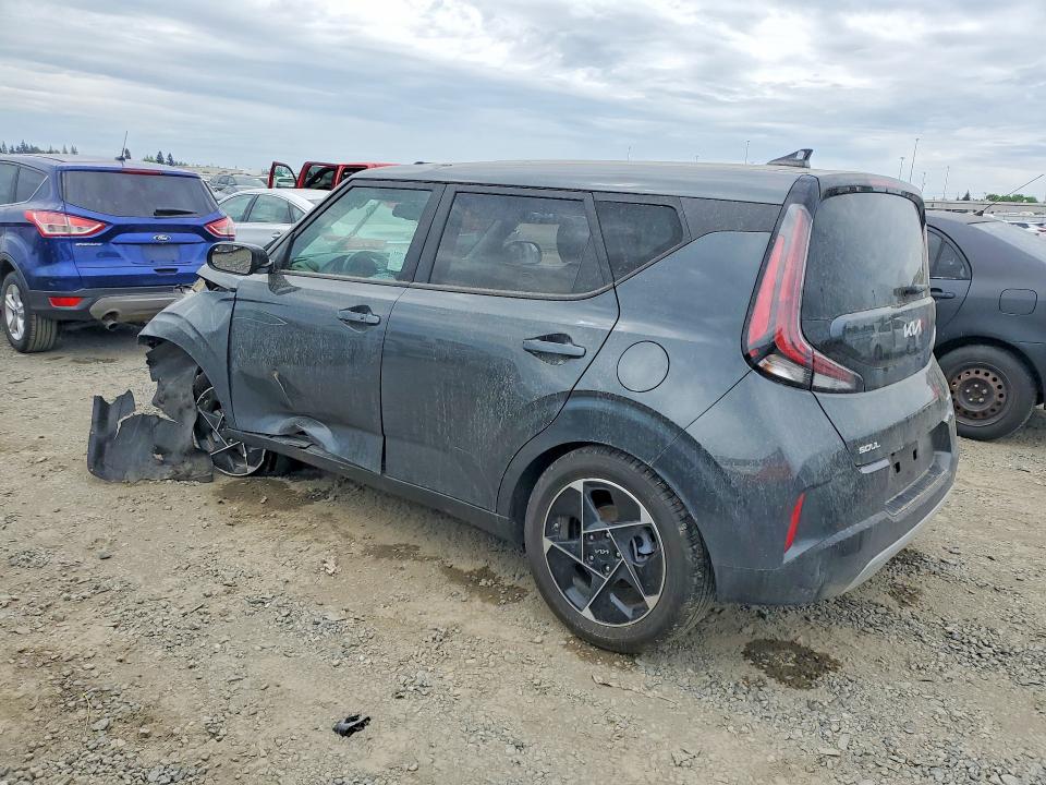Photo 2 from auction – 2024 KIA SOUL with VIN KNDJ33AU4R7920569