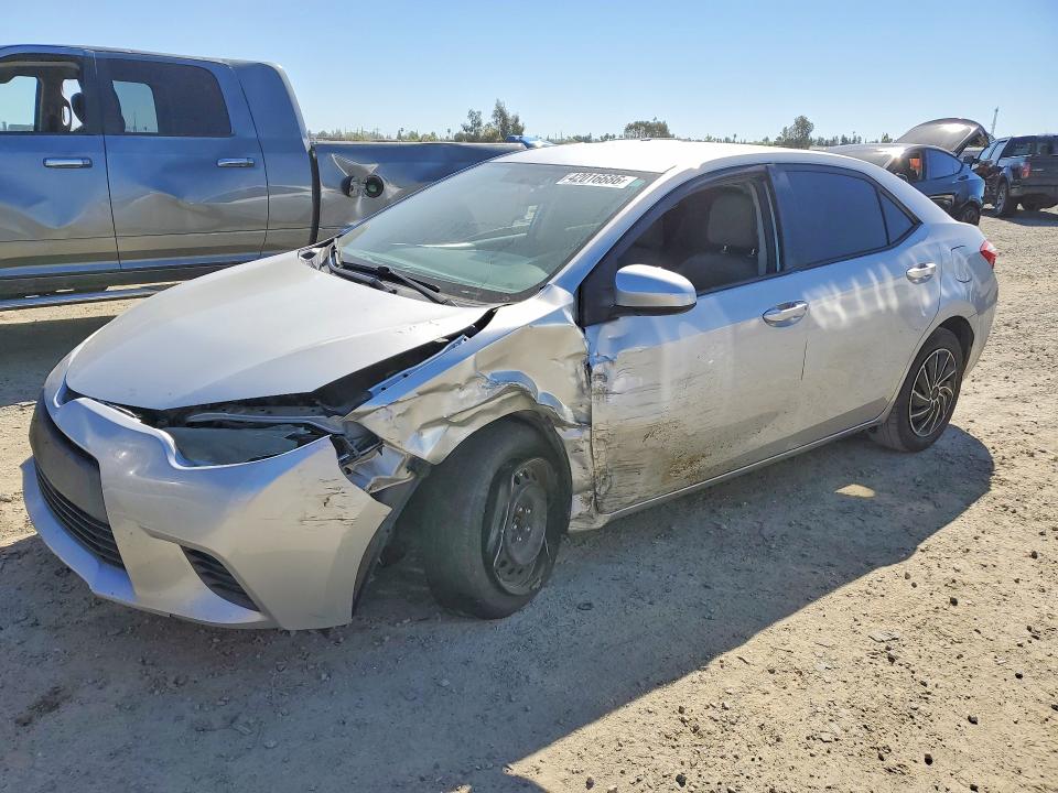 TOYOTA COROLLA 2014 with VIN 5YFBURHEXEP053612 - Photo from auction