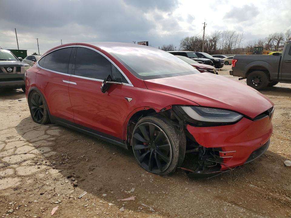 Foto 4 de la subasta – 2020 TESLA MODEL X con VIN 5YJXCBE46LF284026