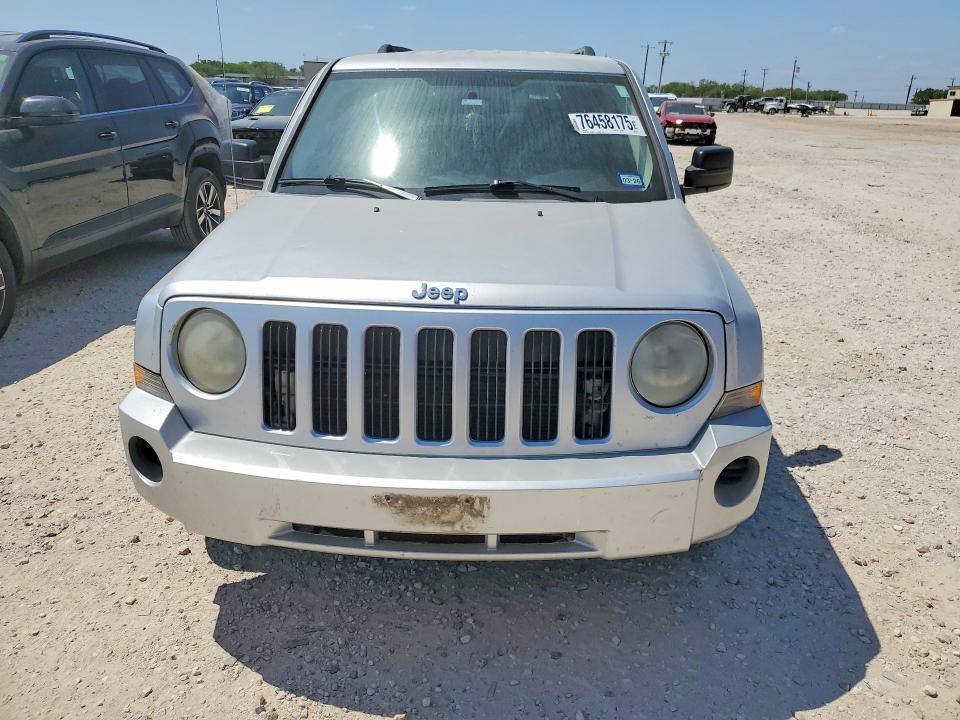 Photo 5 from auction – 2009 JEEP PATRIOT with VIN 1J4FT28BX9D139779