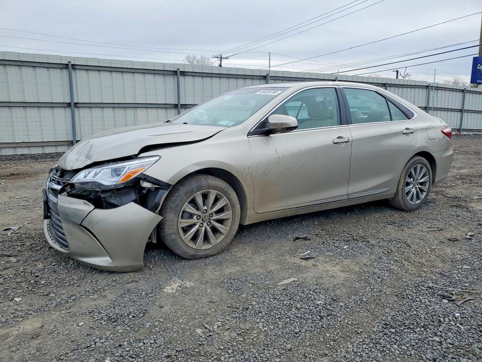 TOYOTA CAMRY 2017 with VIN 4T1BK1FK5HU583117 - Photo from auction