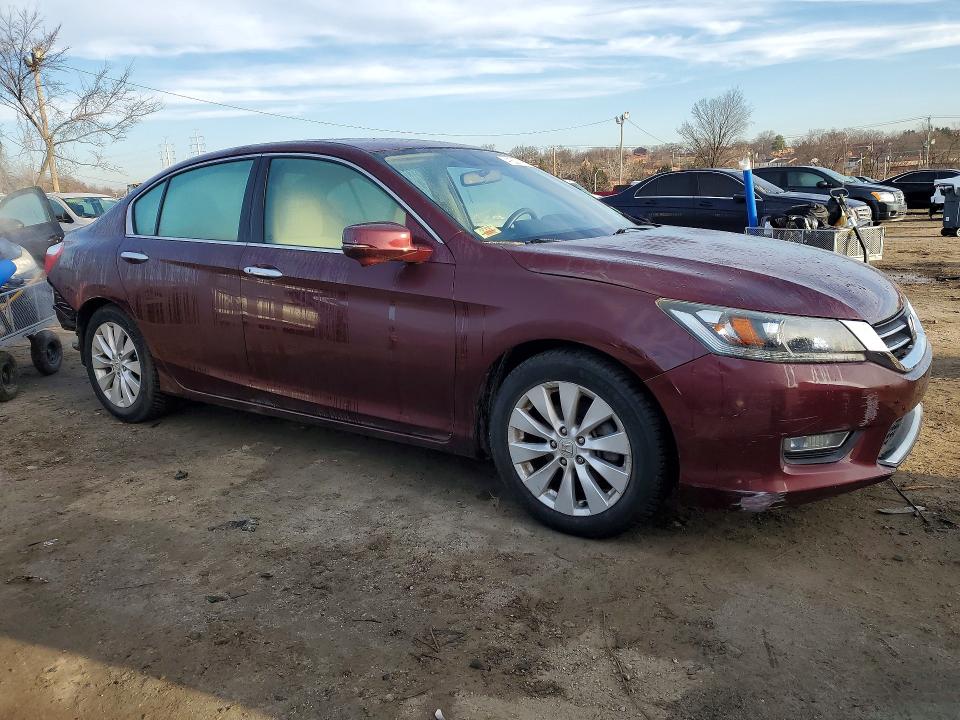 Photo 4 from auction – 2013 HONDA ACCORD with VIN 1HGCR2F79DA218944