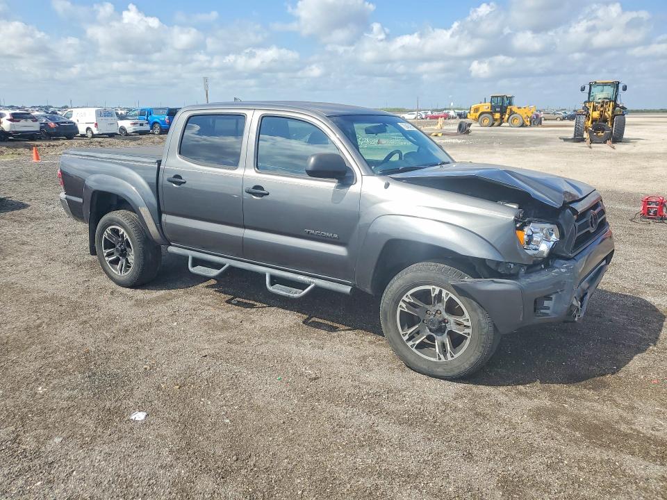 Photo 4 from auction – 2014 TOYOTA TACOMA with VIN 3TMJU4GN4EM173591