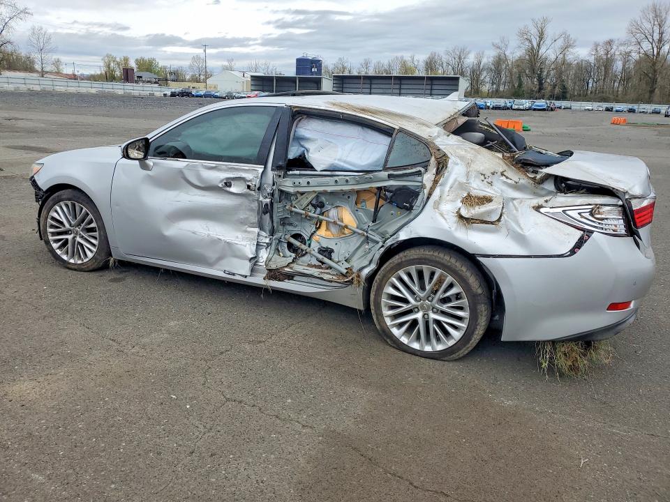 Photo 2 from auction – 2013 LEXUS ES 350 with VIN JTHBK1GG1D2072104