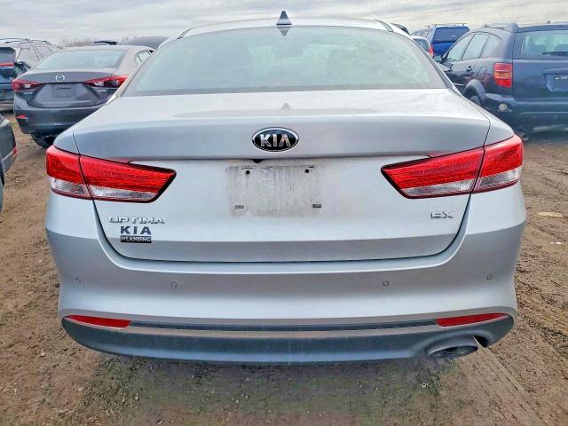 Photo 6 from auction – 2018 KIA OPTIMA with VIN 5XXGU4L33JG231958