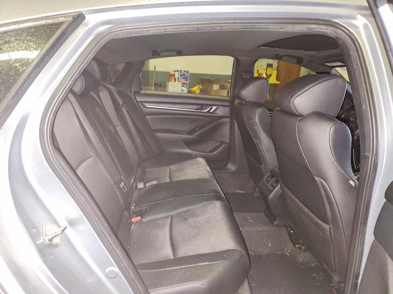 Photo 10 from auction – 2019 HONDA ACCORD with VIN 1HGCV2F33KA035092