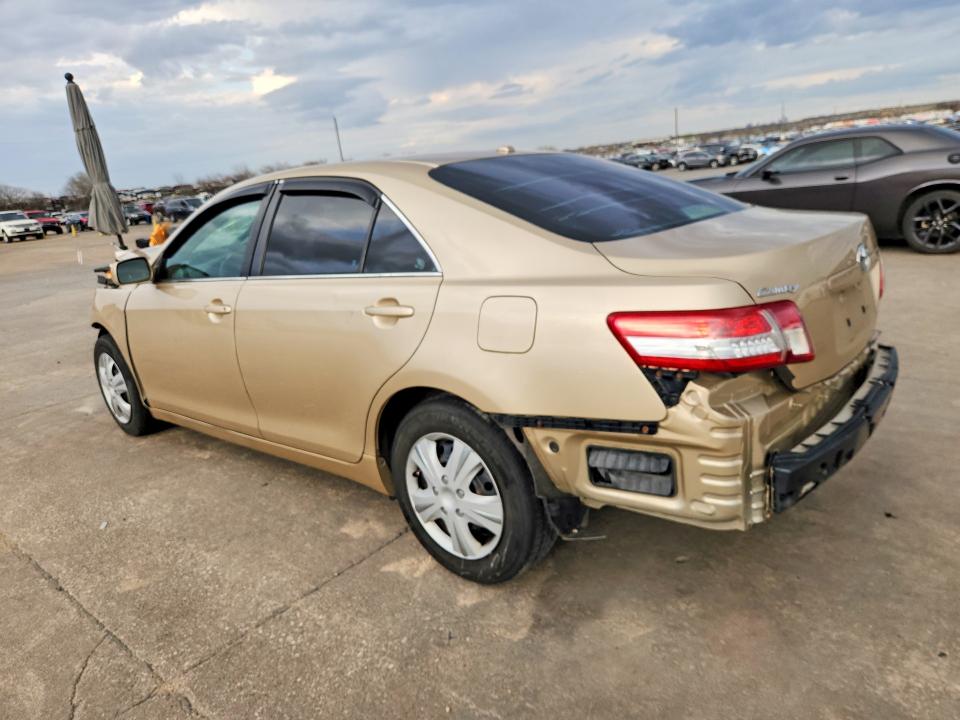 Photo 2 from auction – 2011 TOYOTA CAMRY with VIN 4T1BF3EK9BU777402