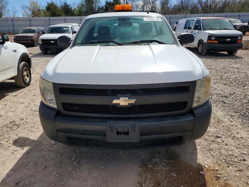 Photo 5 from auction – 2008 CHEVROLET SILVERADO with VIN 1GCEC14X68Z209003