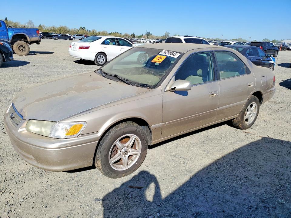 TOYOTA CAMRY 2000 with VIN JT2BG22K1Y0428128 - Photo from auction
