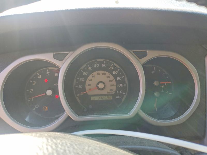 Photo 9 from auction – 2004 TOYOTA 4RUNNER with VIN JTEZU14R540033474