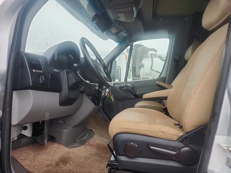 Photo 5 from auction – 2015 MERZ SPRINTER with VIN WDAPF4CC5F9633711