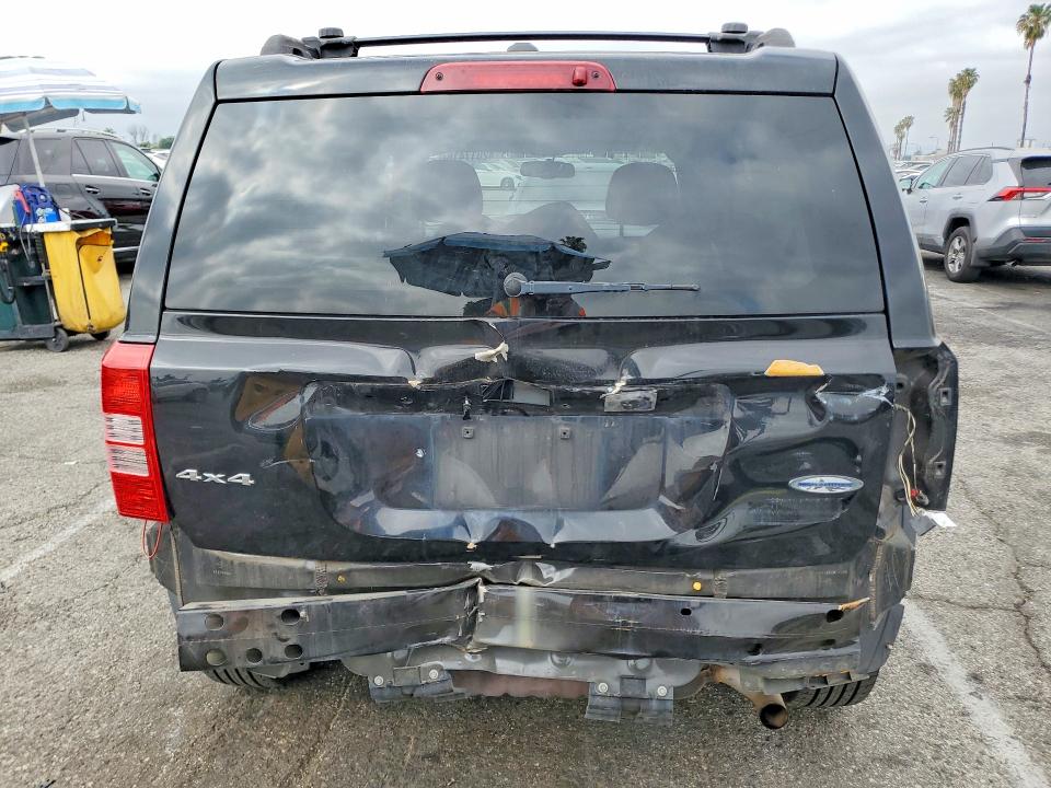 صورة رقم 6 من المزاد - 2015 JEEP PATRIOT مع VIN 1C4NJRFB9FD176269