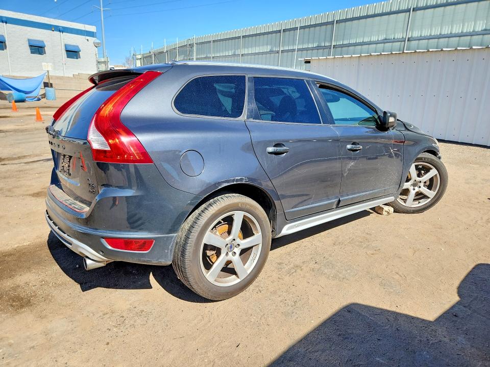 Photo 3 from auction – 2013 VOLVO XC60 with VIN YV4902DZ8D2369241