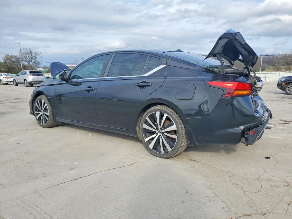 Photo 2 from auction – 2021 NISSAN ALTIMA with VIN 1N4BL4CV0MN308525