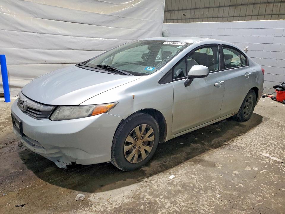 HONDA CIVIC 2012 with VIN 2HGFB2F51CH596045 - Photo from auction