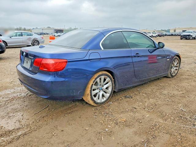 Photo 3 from auction – 2013 BMW 328 with VIN WBADW3C56DJ527319