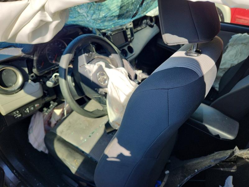 Photo 8 from auction – 2014 TOYOTA RAV4 with VIN JTMZFREV5EJ003542