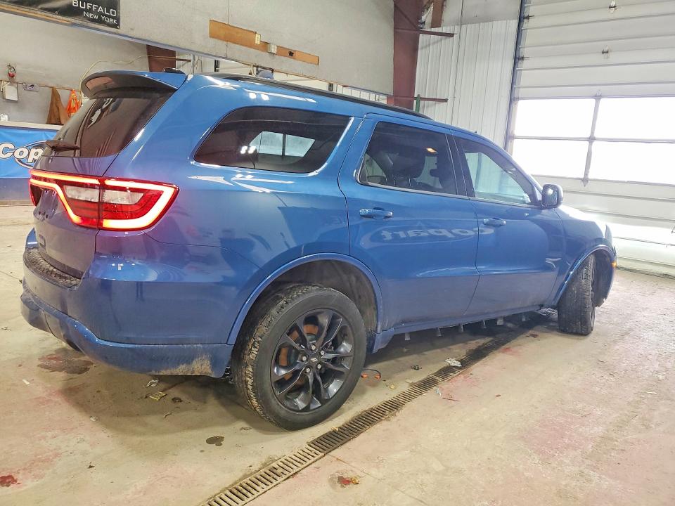 Photo 3 from auction – 2023 DODGE DURANGO with VIN 1C4RDJAG2PC676164