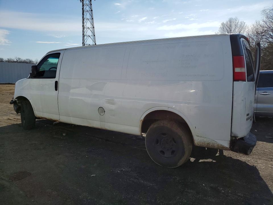 Photo 2 from auction – 2011 GMC SAVANA with VIN 1GTZ7UCA8B1117420