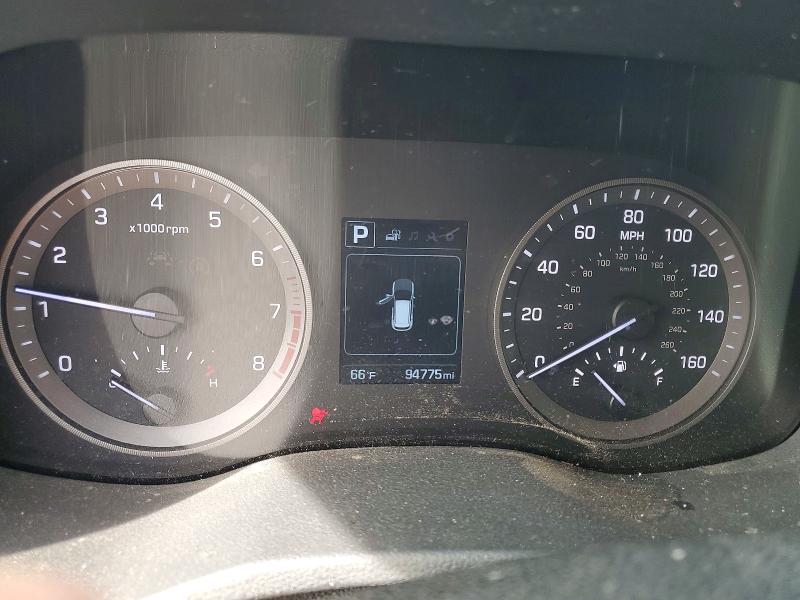 Photo 9 from auction – 2017 HYUNDAI TUCSON with VIN KM8J33A21HU303415