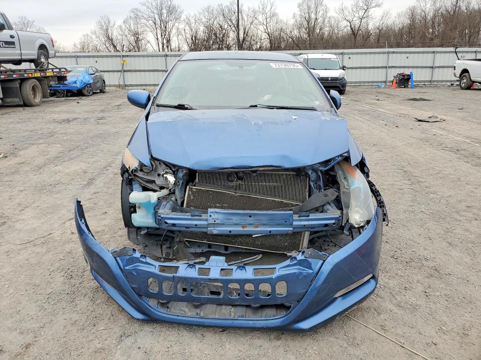 Photo 5 from auction – 2010 HONDA INSIGHT with VIN JHMZE2H53AS008134