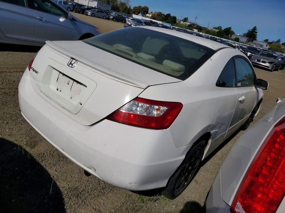 Photo 3 from auction – 2008 HONDA CIVIC with VIN 2HGFG12678H528608