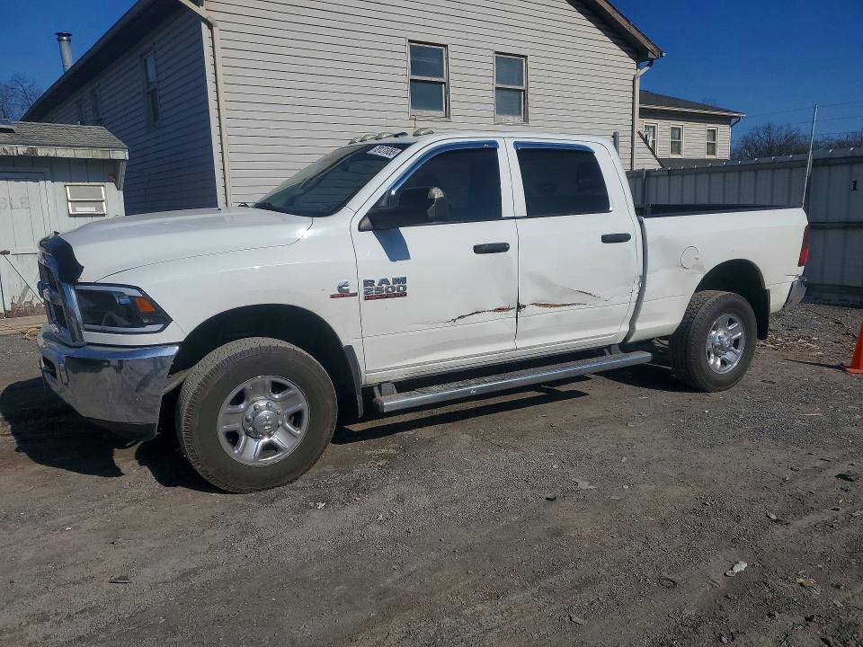 RAM 2500 2014 with VIN 3C6UR5CL1EG322201 - Photo from auction