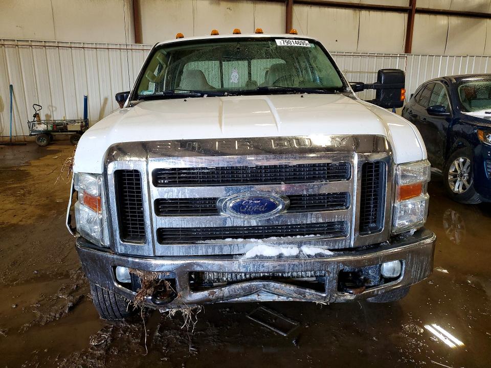 Снимка 5 от търг – 2008 FORD F250 с VIN 1FTSW21R88ED44058