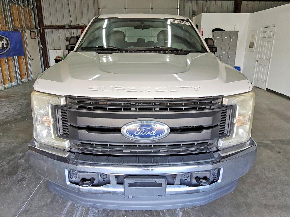 Photo 5 from auction – 2017 FORD F250 with VIN 1FT7W2BTXHED77952