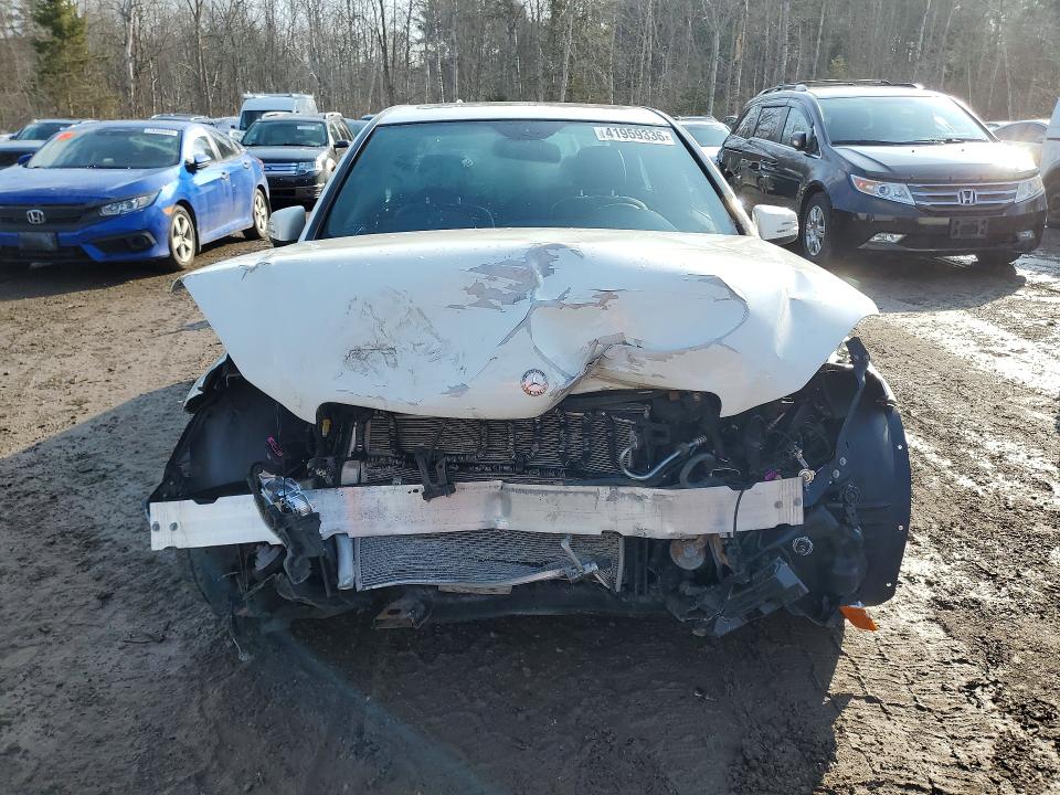 Photo 5 from auction – 2012 MERCEDES-BENZ C with VIN WDDGF8FB0CF916799