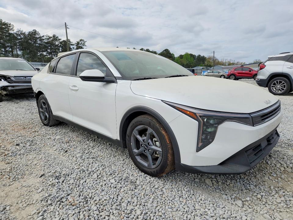 Photo 4 from auction – 2025 KIA K4 with VIN 3KPFT4DE9SE168776