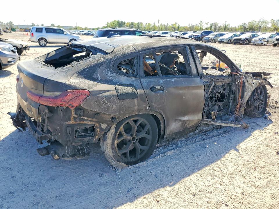 Photo 3 from auction – 2020 BMW X4 with VIN 5UX2V1C02L9B63780