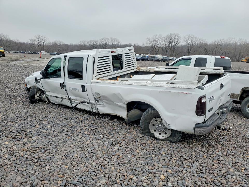 Photo 2 from auction – 2000 FORD F350 with VIN 1FTSW30F0YEA69587