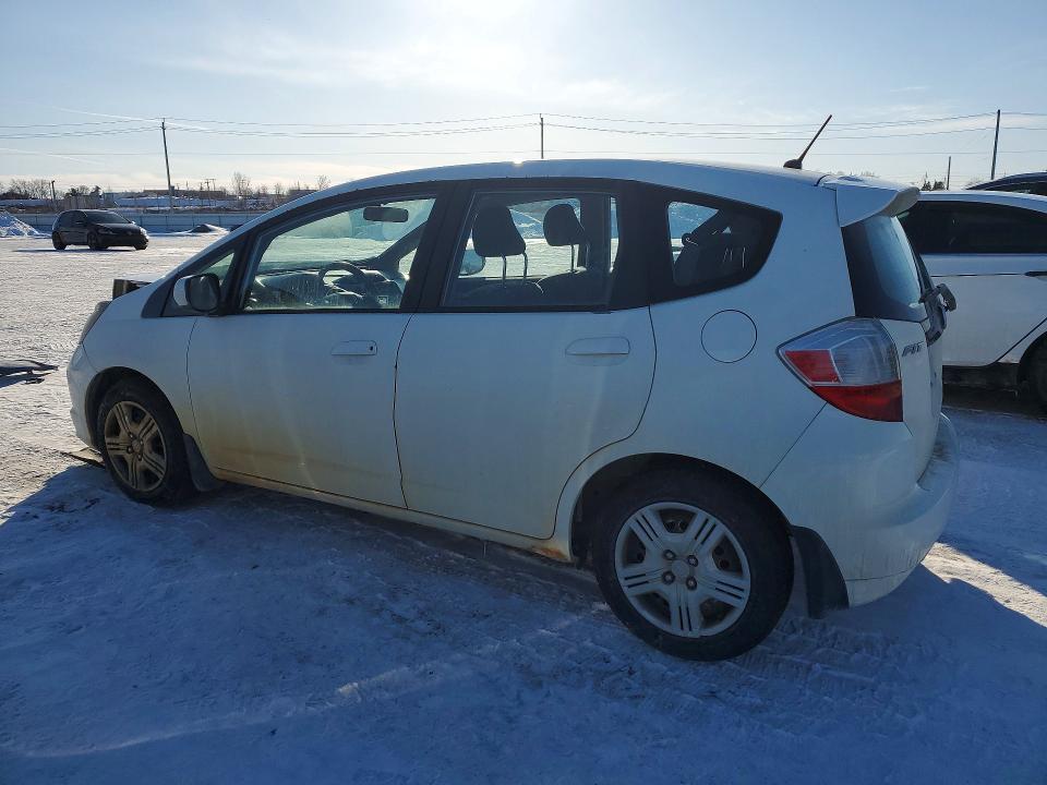 Photo 2 from auction – 2013 HONDA FIT with VIN LUCGE8H57D3000348
