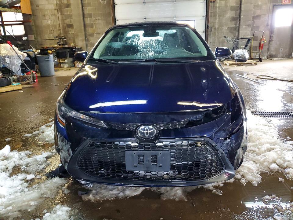 Foto 5 de la subasta – 2022 TOYOTA COROLLA con VIN 5YFBPMBE5NP371947
